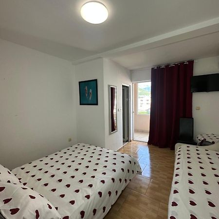 Apartmani Simona Budva Bagian luar foto