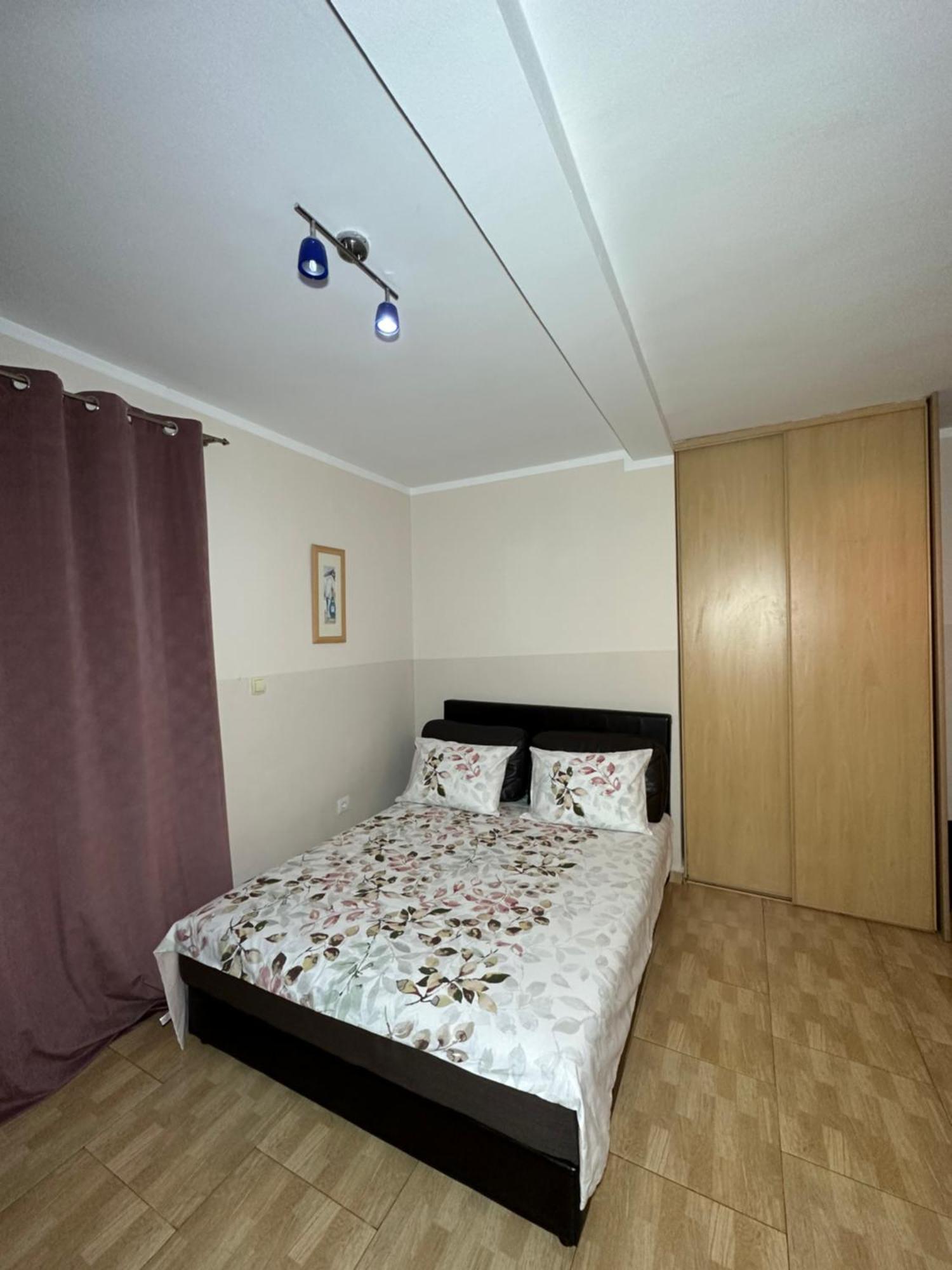 Apartmani Simona Budva Bagian luar foto